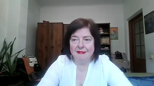 Snapshot of Violet_Pulse chatting on February 15, 2026, 8:57 am Violet Pulse online show from February 15, 2026, 8:57 am