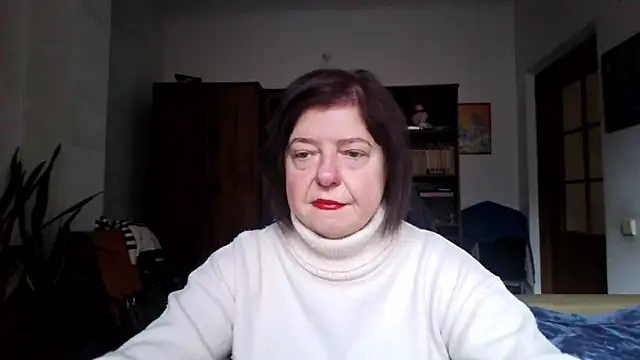 Snapshot of Violet_Pulse chatting on February 3, 2026, 7:24 am Violet Pulse online show from February 3, 2026, 7:24 am