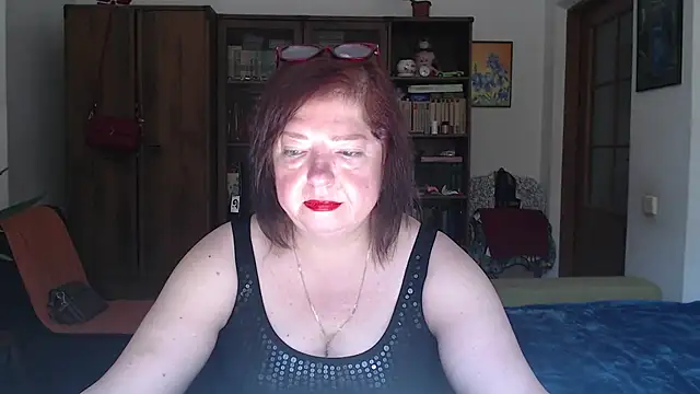 Snapshot of Violet_Pulse chatting on June 30, 2026, 7:08 am Violet Pulse online show from June 30, 2026, 7:08 am