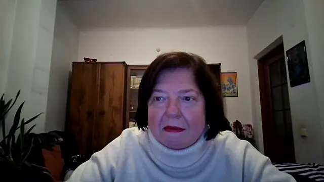 Violet Pulse online show from October 16, 2025, 2:47 pm