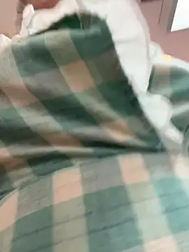 RonnieKiss online show from March 30, 2026, 7:54 am