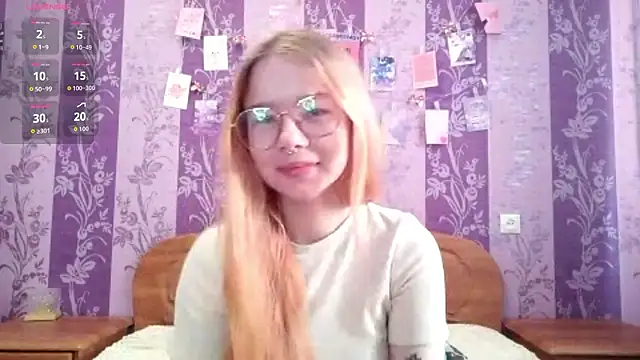 Snapshot of Lutangogansit chatting on March 1, 2026, 4:23 am Lutangogansit online show from March 1, 2026, 4:23 am