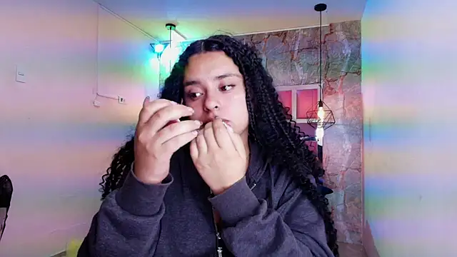 lorem adams online show from November 1, 2025, 12:21 pm