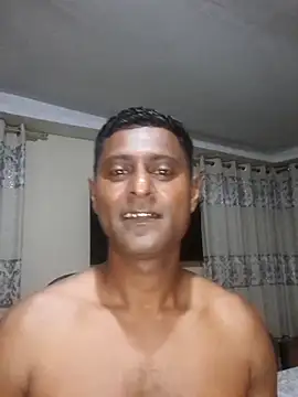 Snapshot of kingVibeX chatting on November 29, 2025, 9:26 pm kingVibeX online show from November 29, 2025, 9:26 pm