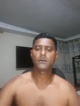 Snapshot of kingVibeX chatting on November 30, 2025, 9:26 pm kingVibeX online show from November 30, 2025, 9:26 pm