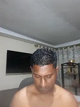 Snapshot of kingVibeX chatting on October 20, 2025, 7:58 pm kingVibeX online show from October 20, 2025, 7:58 pm