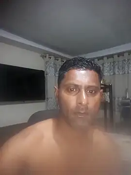 Snapshot of kingVibeX chatting on October 7, 2025, 7:26 pm kingVibeX online show from October 7, 2025, 7:26 pm