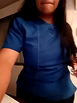 Snapshot of ANDREA-10_ chatting on October 13, 2025, 1:23 pm ANDREA-10 online show from October 13, 2025, 1:23 pm