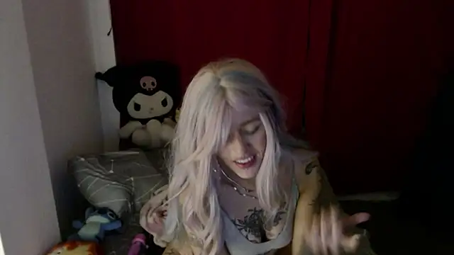 Snapshot of Emmy__Smith chatting on September 25, 2025, 7:14 am Emmy Smith online show from September 25, 2025, 7:14 am