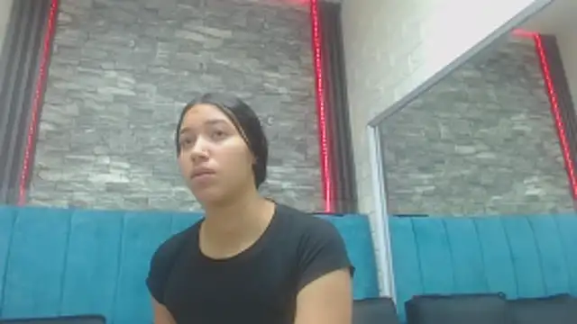 Snapshot of Lil_Rose2006 chatting on October 28, 2025, 12:48 pm Lil Rose2006 online show from October 28, 2025, 12:48 pm