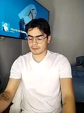 Mason grey online show from November 25, 2025, 11:10 am