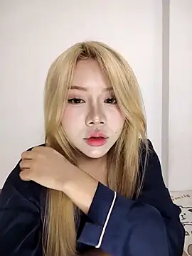 -Bianca- online show from February 4, 2026, 4:13 pm