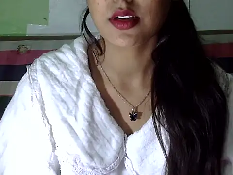 sexy-irm online show from November 21, 2025, 7:18 am