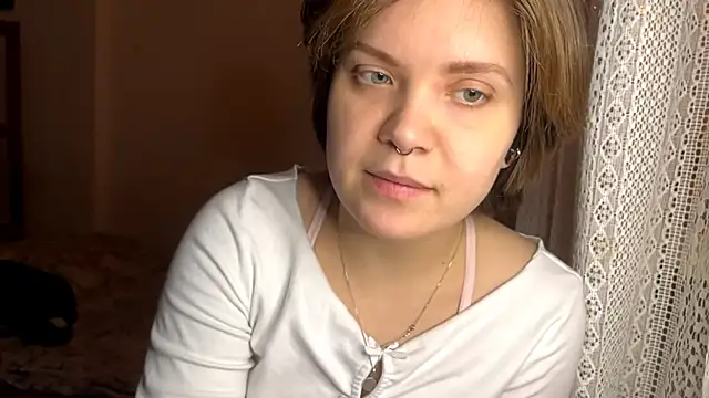 Snapshot of SabrinaFolts chatting on November 1, 2025, 6:13 pm SabrinaFolts online show from November 1, 2025, 6:13 pm