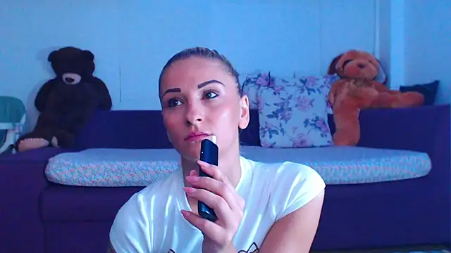 CassieSpell online show from October 2, 2025, 9:18 pm