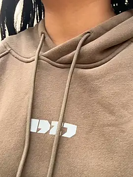 Tang-88 online show from November 5, 2025, 4:04 am