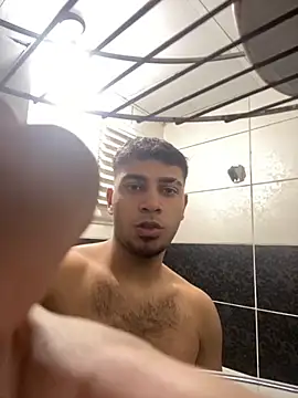 Snapshot of astoperaa chatting on October 29, 2025, 7:46 pm astoperaa online show from October 29, 2025, 7:46 pm