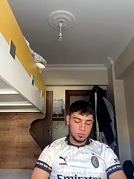 Snapshot of astoperaa chatting on September 20, 2025, 1:38 pm astoperaa online show from September 20, 2025, 1:38 pm