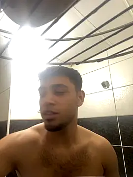 Snapshot of astoperaa chatting on October 7, 2025, 5:47 pm astoperaa online show from October 7, 2025, 5:47 pm