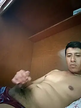 Snapshot of Carlos27hot chatting on June 23, 2026, 10:19 pm Carlos27hot online show from June 23, 2026, 10:19 pm