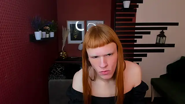 ChloeValentinee online show from December 16, 2025, 2:10 pm