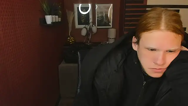 ChloeValentinee online show from November 26, 2025, 10:59 am