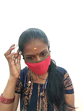 Snapshot of Tamil_Yalini12 chatting on February 5, 2026, 4:41 am Tamil Yalini12 online show from February 5, 2026, 4:41 am