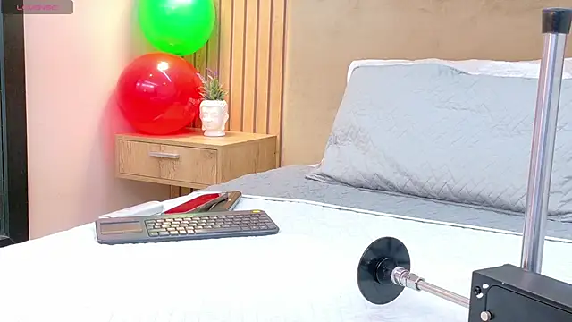 Snapshot of cielo_rivera chatting on March 11, 2026, 3:06 pm cielo rivera online show from March 11, 2026, 3:06 pm