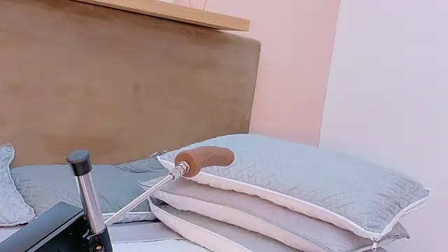 Snapshot of cielo_rivera chatting on March 26, 2026, 1:31 pm cielo rivera online show from March 26, 2026, 1:31 pm