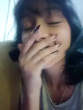 Snapshot of xoxo_milk chatting on November 1, 2025, 8:14 pm xoxo milk online show from November 1, 2025, 8:14 pm