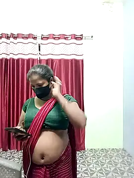 Snapshot of School_medam chatting on November 1, 2025, 11:09 pm School medam online show from November 1, 2025, 11:09 pm