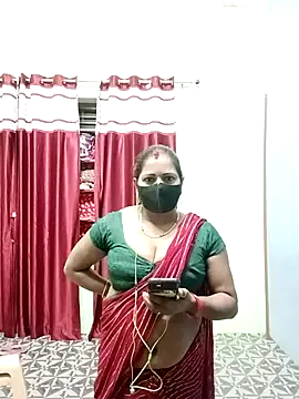 Snapshot of School_medam chatting on October 16, 2025, 4:15 pm School medam online show from October 16, 2025, 4:15 pm