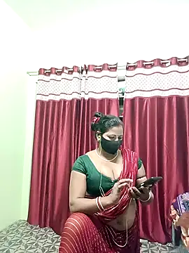 Snapshot of School_medam chatting on December 16, 2025, 3:49 pm School medam online show from December 16, 2025, 3:49 pm