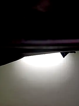 Snapshot of School_medam chatting on December 3, 2025, 11:36 pm School medam online show from December 3, 2025, 11:36 pm