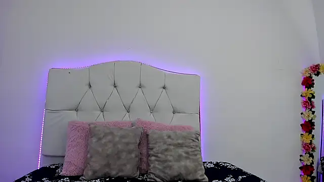 Snapshot of celestederek chatting on January 12, 2026, 7:20 pm celestederek online show from January 12, 2026, 7:20 pm