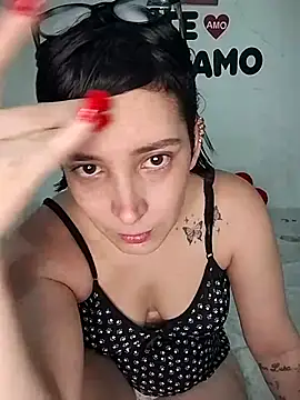 Snapshot of catperigosa chatting on October 8, 2025, 5:57 pm catperigosa online show from October 8, 2025, 5:57 pm