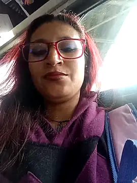 VictoriaSpenser online show from December 5, 2025, 1:10 pm