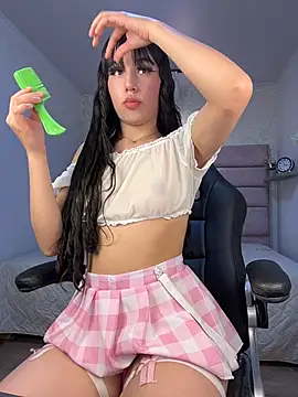 Snapshot of Linda_rouse chatting on March 4, 2026, 4:20 am Linda rouse online show from March 4, 2026, 4:20 am