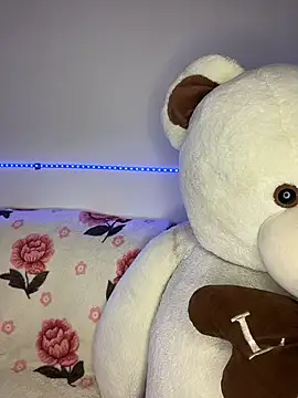 Linda rouse online show from November 19, 2025, 10:32 pm