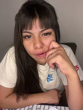 Bulma04 online show from October 11, 2025, 7:09 am