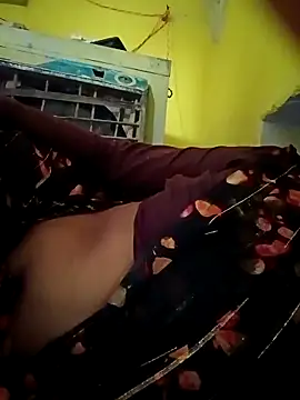 Snapshot of barsha27a chatting on October 9, 2025, 11:11 am barsha27a online show from October 9, 2025, 11:11 am