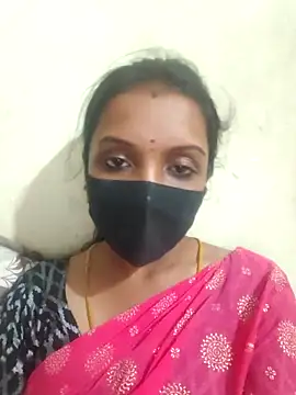 Snapshot of Tamil_Swathi chatting on May 15, 2026, 11:52 am Tamil Swathi online show from May 15, 2026, 11:52 am