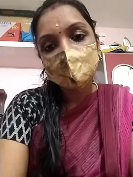 Snapshot of Tamil_Swathi chatting on December 3, 2025, 4:57 am Tamil Swathi online show from December 3, 2025, 4:57 am