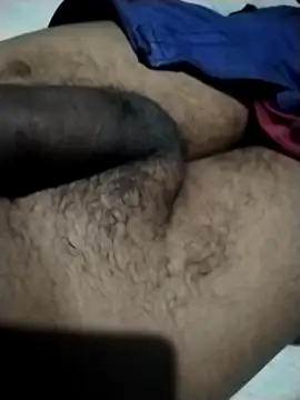 Xwromi25 online show from April 16, 2026, 9:54 am