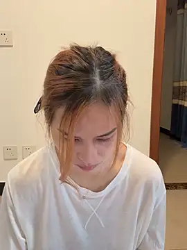 Snapshot of skys777 chatting on December 18, 2025, 2:05 am skys777 online show from December 18, 2025, 2:05 am