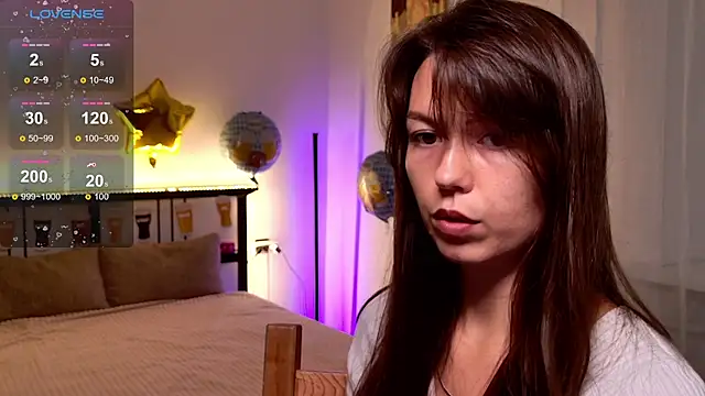 Snapshot of EllaCanny chatting on October 6, 2025, 6:03 am EllaCanny online show from October 6, 2025, 6:03 am