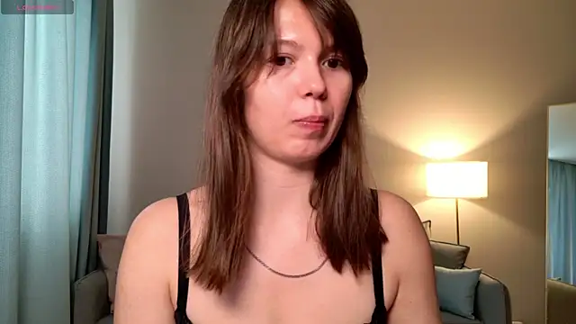 Snapshot of EllaCanny chatting on May 8, 2026, 2:48 am EllaCanny online show from May 8, 2026, 2:48 am
