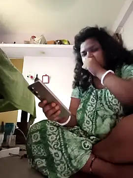 Snapshot of Deborbhavi222 chatting on May 16, 2026, 10:58 am Deborbhavi222 online show from May 16, 2026, 10:58 am