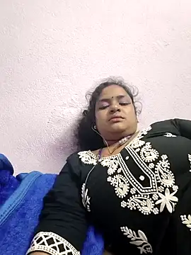 Deborbhavi222 online show from December 21, 2025, 3:57 pm