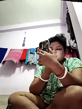 Snapshot of Deborbhavi222 chatting on April 17, 2026, 7:17 pm Deborbhavi222 online show from April 17, 2026, 7:17 pm